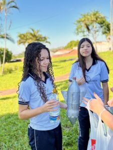 Lançamento de foguetes no Parque Lagoa Dourada