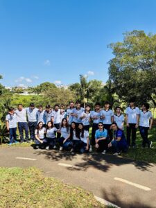 Aula sobre alimentação saudável anima estudantes do 2º ano do Colégio São Francisco de Assis